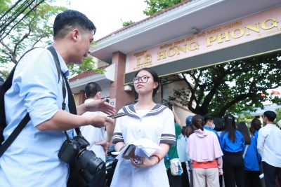 Ninh Bình hỗ trợ học bổng và sinh hoạt phí cho học sinh trường chuyên