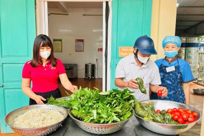 Một số hình ảnh về công tác nuôi ăn bán trú của trường Mầm non Mỹ Hưng